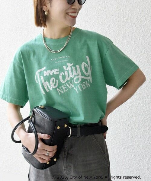 SHIPS for women/シップスウィメン 《一部追加予約》GOOD ROCK SPEED:〈洗濯機可能〉NYC カラー ロゴ プリント TEE グリーン ONE SIZE SHIPS for women/シップスウィメン 《一部追加予約》GOOD ROCK SPEED:〈洗濯機可能〉NYC カラー ロゴ プリント TEE グリーン ONE SIZE