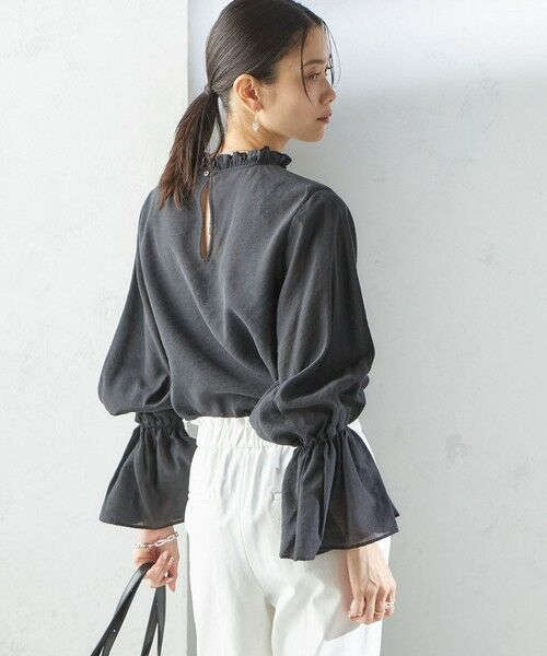 SHIPS for women/シップスウィメン 〈手洗い可能〉シルク混 シャイニー フリル スリーブ ブラウス ブラック ONE SIZE SHIPS for women/シップスウィメン 〈手洗い可能〉シルク混 シャイニー フリル スリーブ ブラウス ブラック ONE SIZE