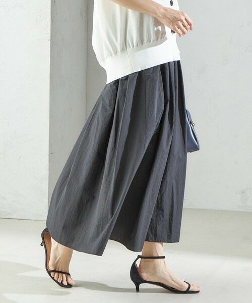 SHIPS / シップス ロング・マキシ丈スカート | 〈手洗い可能〉ライト タフタ タック フレア スカート | 詳細9