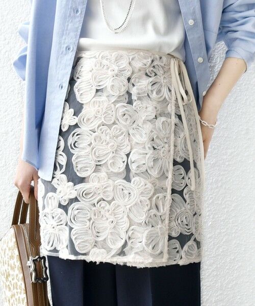 SHIPS / シップス ミニ・ひざ丈スカート | 〈手洗い可能〉フラワー 刺繍 チュール ラップ スカート | 詳細19