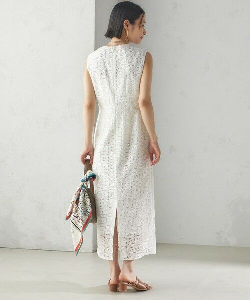 SHIPS / シップス ロング・マキシ丈ワンピース | 〈手洗い可能〉Broche スクエア レース Iライン ワンピース | 詳細4