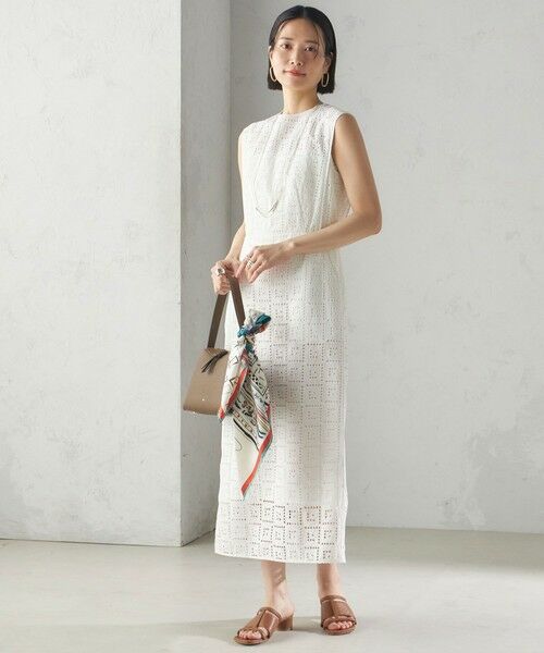 SHIPS for women/シップスウィメン 《予約》〈手洗い可能〉Broche スクエア レース Iライン ワンピース オフホワイト 38 SHIPS for women/シップスウィメン 《予約》〈手洗い可能〉Broche スクエア レース Iライン ワンピース オフホワイト 38