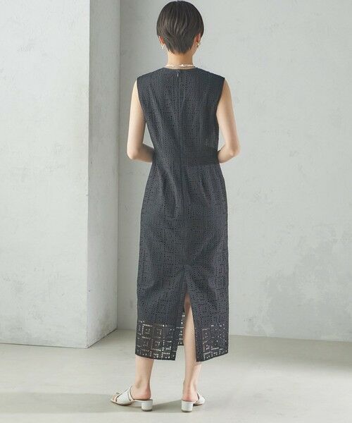 SHIPS / シップス ロング・マキシ丈ワンピース | 〈手洗い可能〉Broche スクエア レース Iライン ワンピース | 詳細20