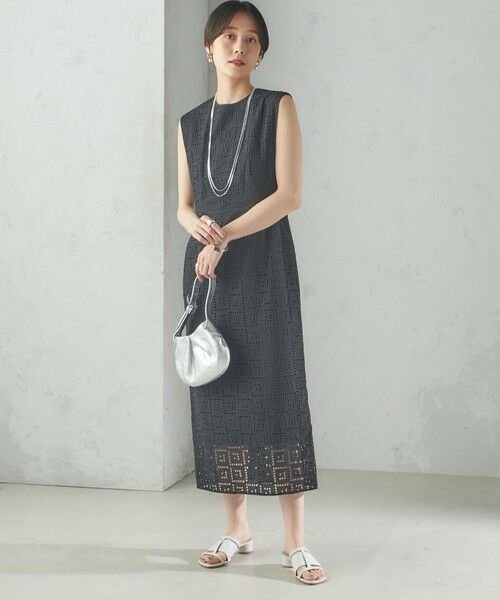 SHIPS / シップス ロング・マキシ丈ワンピース | 〈手洗い可能〉Broche スクエア レース Iライン ワンピース | 詳細24