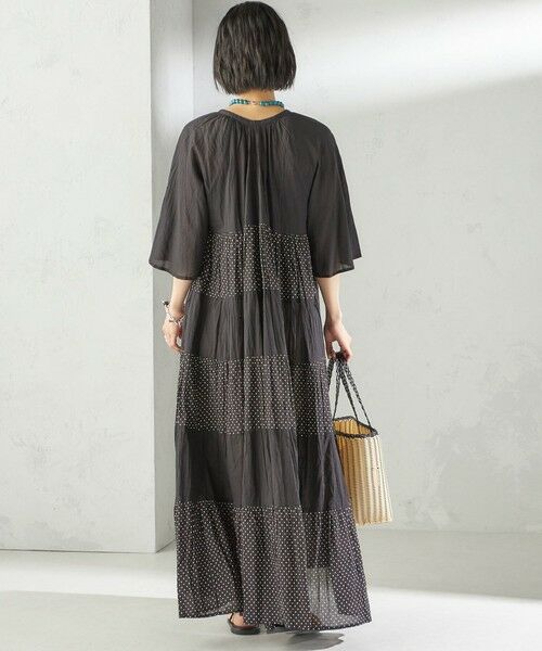 SHIPS / シップス ロング・マキシ丈ワンピース | 〈手洗い可能〉Fanaka:クリンクル 袖 フレア ロング ワンピース | 詳細14