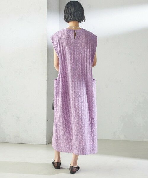 SHIPS / シップス ロング・マキシ丈ワンピース | 《予約》【SHIPS別注】assiette:〈手洗い可能〉刺繍 サック ワンピース | 詳細23
