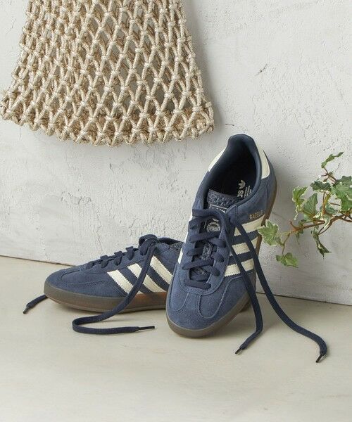[ADIDAS] スニーカー ガゼル GAZELLE INDOOR SHIPS ネイビー SHIPS別注】adidas: 50th ANNIV GAZELLE INDOOR｜ SHIPS 公式サイト
