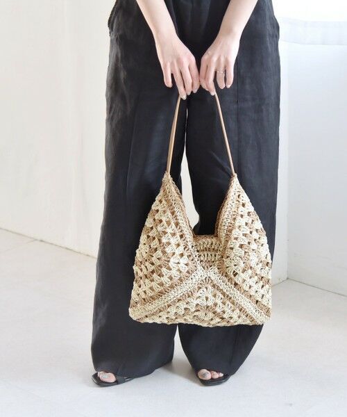 SHIPS for women/シップスウィメン quaranciel: クロシェ デザイン ワンハンドル トートバッグ ベージュ ONE SIZE SHIPS for women/シップスウィメン quaranciel: クロシェ デザイン ワンハンドル トートバッグ ベージュ ONE SIZE
