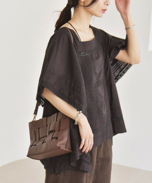 SHIPS / シップス シャツ・ブラウス | quaranciel:〈洗濯機可能〉コットン レース ライン スクエア ネック ブラウス | 詳細23