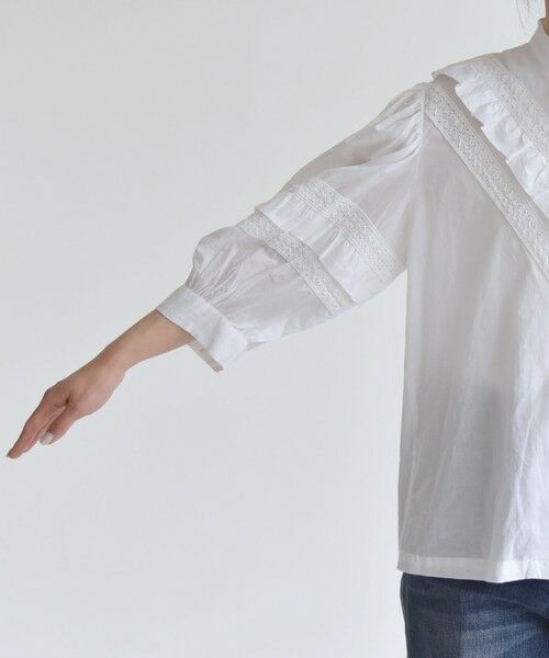 SHIPS / シップス シャツ・ブラウス | quaranciel:〈洗濯機可能〉コットン レース ライン フリル パフスリーブ ブラウス | 詳細14