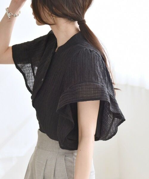 SHIPS / シップス シャツ・ブラウス | quaranciel:〈洗濯機可能〉スタンドカラー シアー フリル ハーフスリーブ ブラウス | 詳細16