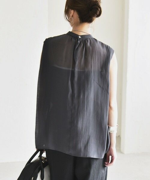 SHIPS / シップス シャツ・ブラウス | quaranciel:〈洗濯機可能〉シアー ハイネック ノースリーブ ギャザー ブラウス | 詳細16