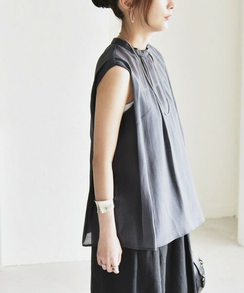 SHIPS / シップス シャツ・ブラウス | quaranciel:〈洗濯機可能〉シアー ハイネック ノースリーブ ギャザー ブラウス | 詳細17