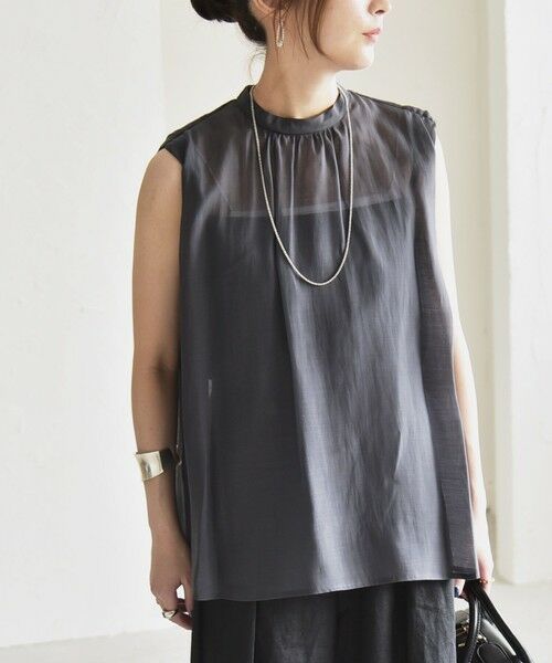 SHIPS / シップス シャツ・ブラウス | quaranciel:〈洗濯機可能〉シアー ハイネック ノースリーブ ギャザー ブラウス | 詳細18