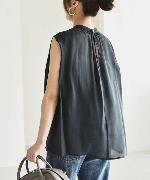 SHIPS / シップス シャツ・ブラウス | quaranciel:〈洗濯機可能〉シアー ハイネック ノースリーブ ギャザー ブラウス | 詳細27