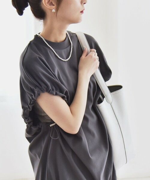 SHIPS for women/シップスウィメン 《予約》quaranciel:〈多機能/洗濯機可能〉ドロスト ギャザー スリーブ TEE チャコールグレー ONE SIZE SHIPS for women/シップスウィメン 《予約》quaranciel:〈多機能/洗濯機可能〉ドロスト ギャザー スリーブ TEE チャコールグレー ONE SIZE