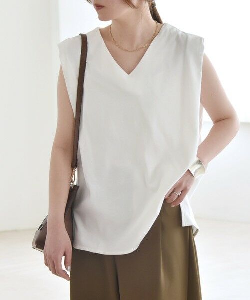 SHIPS / シップス Tシャツ | quaranciel:〈接触冷感/汗染み防止加工/洗濯機可能〉Vネック ノースリーブ プルオーバー | 詳細5