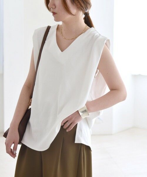 SHIPS for women/シップスウィメン 《予約》quaranciel:〈多機能/洗濯機可能〉バック ボタン Vネック ノースリーブ TEE ホワイト ONE SIZE SHIPS for women/シップスウィメン 《予約》quaranciel:〈多機能/洗濯機可能〉バック ボタン Vネック ノースリーブ TEE ホワイト ONE SIZE
