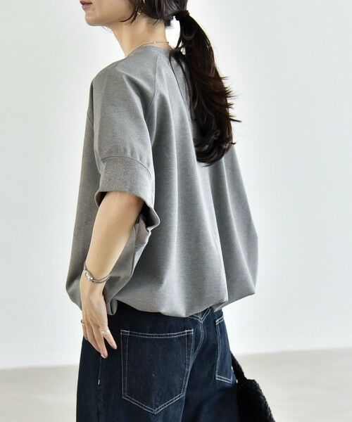 SHIPS / シップス Tシャツ | 《一部追加予約》quaranciel:〈洗濯機可能〉ライト ポンチ ハーフスリーブ ドロスト ルーズ TEE | 詳細23