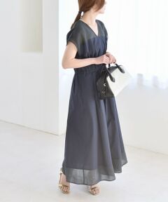SHIPS / シップス ロング・マキシ丈ワンピース | quaranciel :〈洗濯機可能〉シアー ドッキング Vネック フレンチスリーブ ワンピース