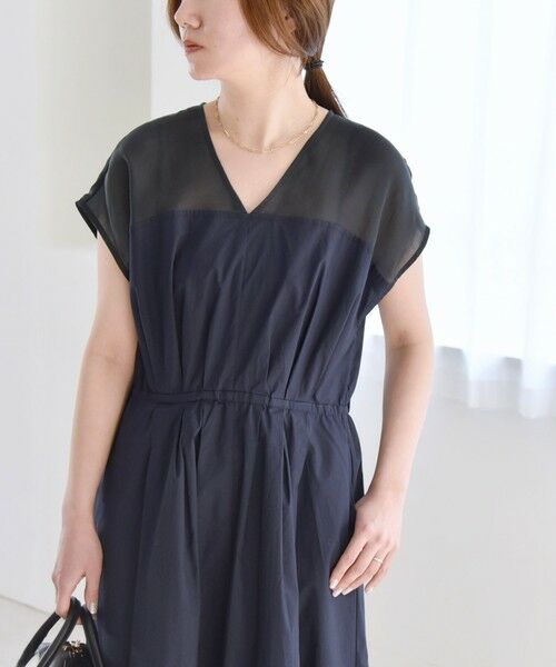 SHIPS / シップス ロング・マキシ丈ワンピース | quaranciel :〈洗濯機可能〉シアー ドッキング Vネック フレンチスリーブ ワンピース | 詳細22