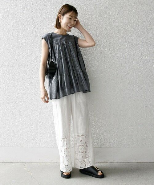 SHIPS / シップス シャツ・ブラウス | SHIPS any:〈手洗い可能〉箔 ティアード レースアップ フレンチスリーブ ブラウス | 詳細15