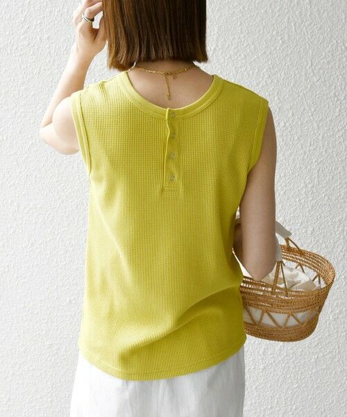 SHIPS for women/シップスウィメン 《予約》SHIPS any:〈洗濯機可能〉ワッフル ヘンリーネック 2WAY ノースリーブ TEE イエロー ONE SIZE SHIPS for women/シップスウィメン 《予約》SHIPS any:〈洗濯機可能〉ワッフル ヘンリーネック 2WAY ノースリーブ TEE イエロー ONE SIZE