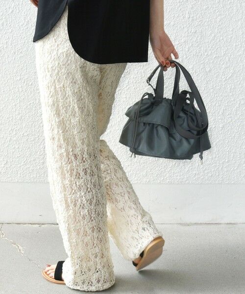 SHIPS / シップス ショルダーバッグ | 【WEB限定】チャーム 付き フリル 巾着 ショルダー | 詳細7