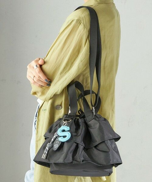 SHIPS / シップス ショルダーバッグ | 【WEB限定】チャーム 付き フリル 巾着 ショルダー | 詳細26