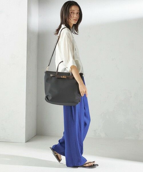 WEB限定】ライン テープ ショルダー付き A4 トート （トート