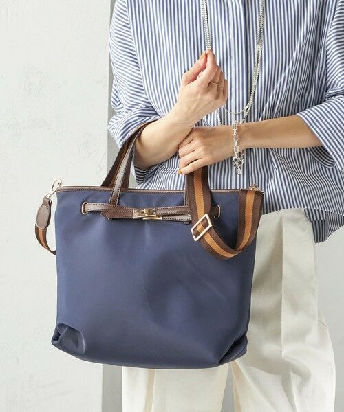 WEB限定】ライン テープ ショルダー付き A4 トート （トート