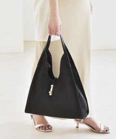 SHIPS / シップス トートバッグ | quaranciel: 金具デザイン Vカット トート バッグ