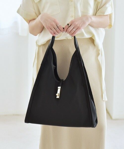 SHIPS / シップス トートバッグ | quaranciel: 金具デザイン Vカット トート バッグ | 詳細10