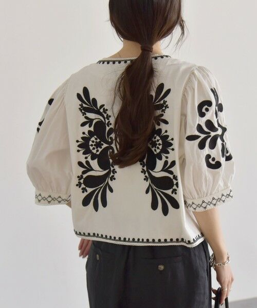 SHIPS / シップス シャツ・ブラウス | quaranciel:〈洗濯機可能〉エンブロイダリー スクエアネック ブラウス | 詳細5