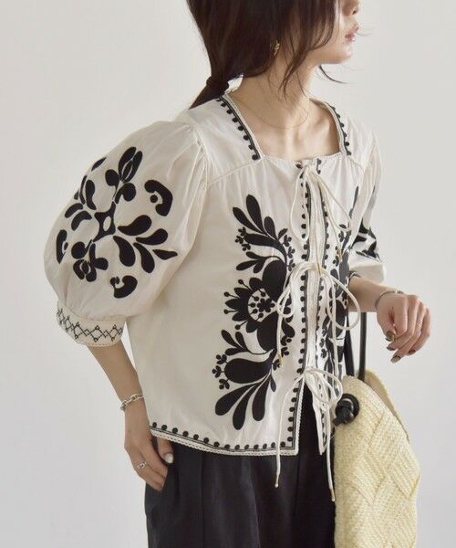 SHIPS / シップス シャツ・ブラウス | quaranciel:〈洗濯機可能〉エンブロイダリー スクエアネック ブラウス | 詳細6