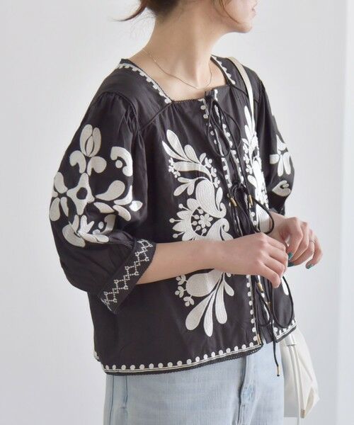 SHIPS / シップス シャツ・ブラウス | quaranciel:〈洗濯機可能〉エンブロイダリー スクエアネック ブラウス | 詳細16