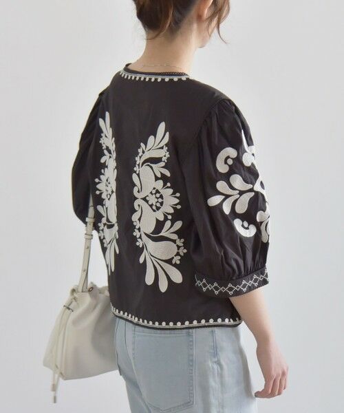 SHIPS / シップス シャツ・ブラウス | quaranciel:〈洗濯機可能〉エンブロイダリー スクエアネック ブラウス | 詳細20