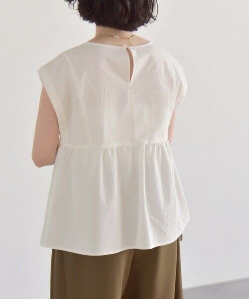 SHIPS / シップス シャツ・ブラウス | quaranciel:〈洗濯機可能〉ミニサッカー タックギャザー フレンチスリーブ ブラウス | 詳細15