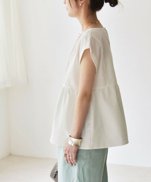 SHIPS / シップス シャツ・ブラウス | quaranciel:〈洗濯機可能〉ミニサッカー タックギャザー フレンチスリーブ ブラウス | 詳細5