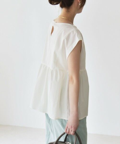 SHIPS / シップス シャツ・ブラウス | quaranciel:〈洗濯機可能〉ミニサッカー タックギャザー フレンチスリーブ ブラウス | 詳細7