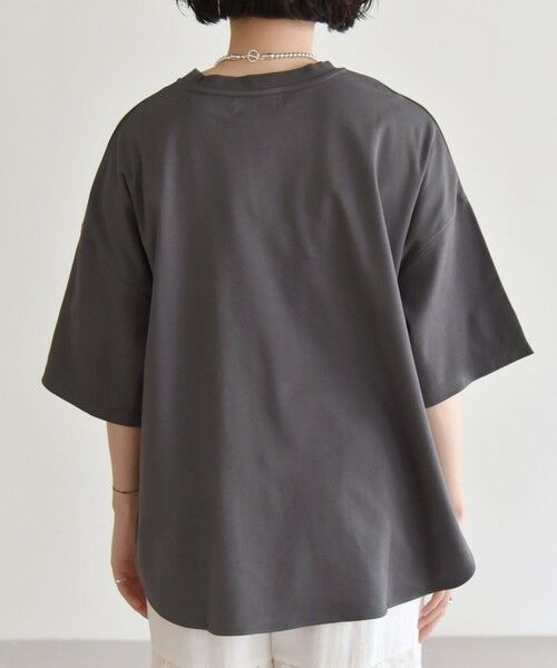 SHIPS / シップス Tシャツ | 《追加予約》quaranciel:〈接触冷感/汗染み防止加工/洗濯機可能〉ラウンドヘム クルー ビッグ TEE | 詳細29