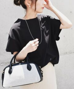 COACH　新品・タグ付き！ストロベリークロップドTシャツ　ブラック　サイズM COACH 新品・タグ付き！ストロベリークロップドTシャツ ブラック