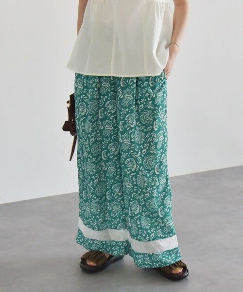 SHIPS / シップス その他パンツ | quaranciel:〈洗濯機可能〉フラワー プリント セミフレア パンツ | 詳細3