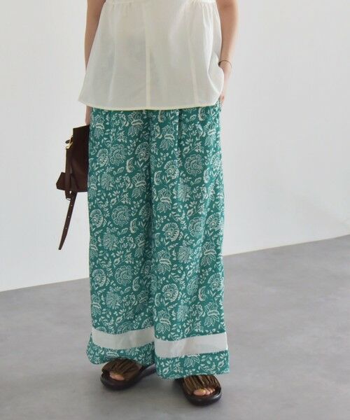 SHIPS for women/シップスウィメン 《予約》quaranciel:〈洗濯機可能〉フラワー プリント セミフレア パンツ グリーン ONE SIZE SHIPS for women/シップスウィメン 《予約》quaranciel:〈洗濯機可能〉フラワー プリント セミフレア パンツ グリーン ONE SIZE