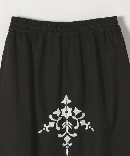 SHIPS / シップス ロング・マキシ丈スカート | quaranciel:〈洗濯機可能〉エンブロイダリー フレア ロング スカート | 詳細23