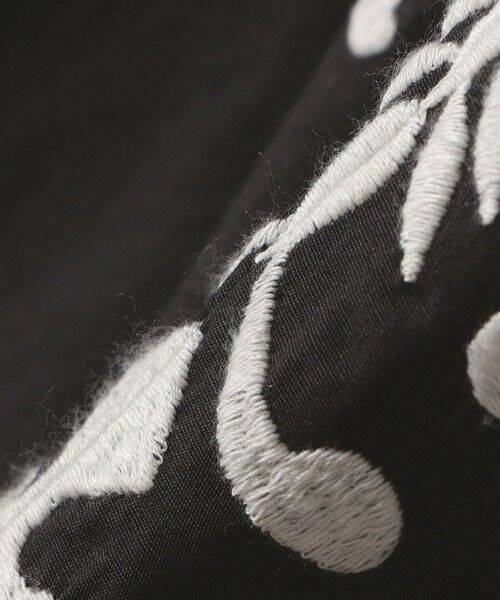 SHIPS / シップス ロング・マキシ丈スカート | quaranciel:〈洗濯機可能〉エンブロイダリー フレア ロング スカート | 詳細28