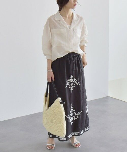 SHIPS / シップス ロング・マキシ丈スカート | quaranciel:〈洗濯機可能〉エンブロイダリー フレア ロング スカート | 詳細13
