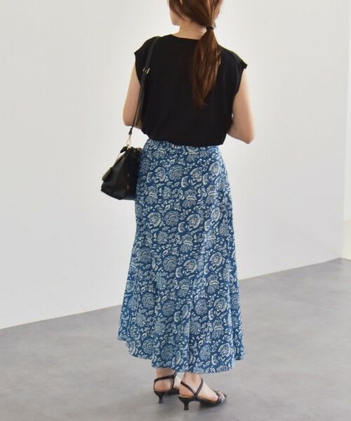 SHIPS / シップス ロング・マキシ丈スカート | quaranciel:〈洗濯機可能〉フラワー プリント マーメイド ロング スカート | 詳細12