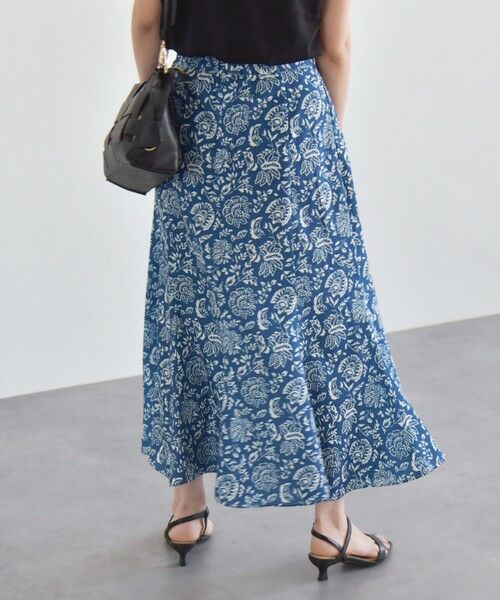 SHIPS / シップス ロング・マキシ丈スカート | quaranciel:〈洗濯機可能〉フラワー プリント マーメイド ロング スカート | 詳細15