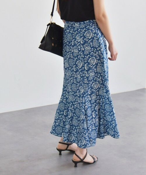 SHIPS / シップス ロング・マキシ丈スカート | quaranciel:〈洗濯機可能〉フラワー プリント マーメイド ロング スカート | 詳細16